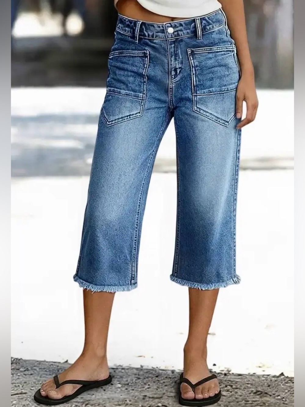 Flamingals Wash Patch Pocket Raw Hem High Rise Straight Leg Capri Jeans